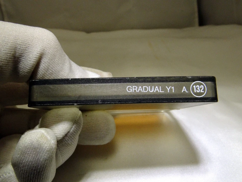 Cokina A 132 Gradual Yellow Y1 Filter - Image 3 of 4