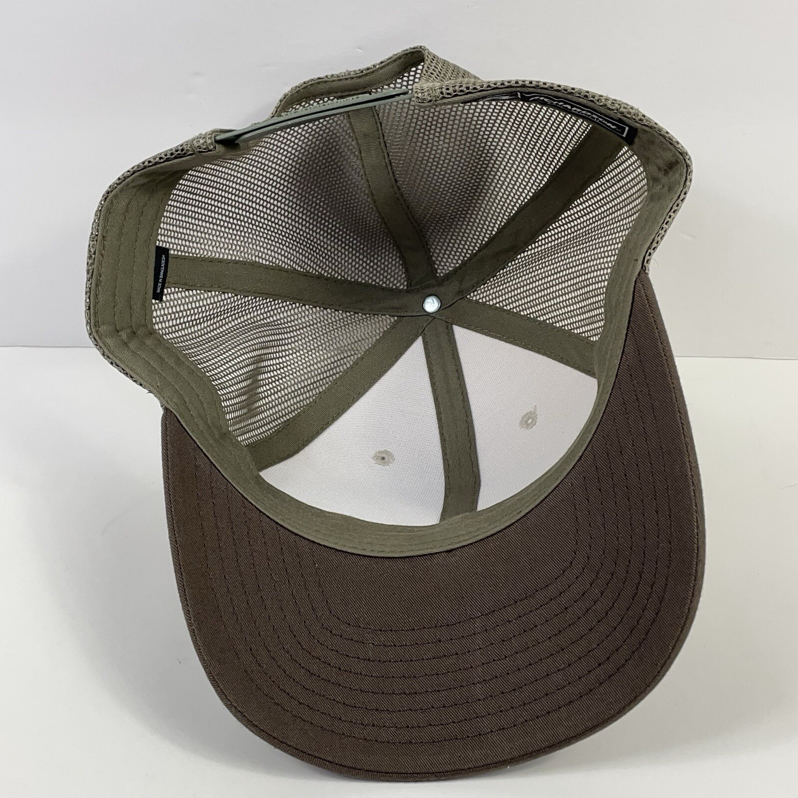 Sunset Mountain Circle Patch Retro Trucker Hat Ca… - image 6