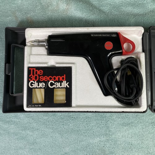 Vintage Weller Model 2400 Automatic Glue Gun Kit and Carrying Case TESTED.