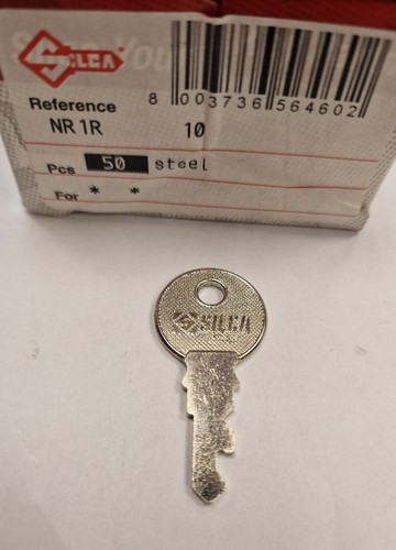 Silca NR1R Replacement key for Pedestal Locks on Furniture,Mail Box,Desk Drawers - Picture 3 of 4