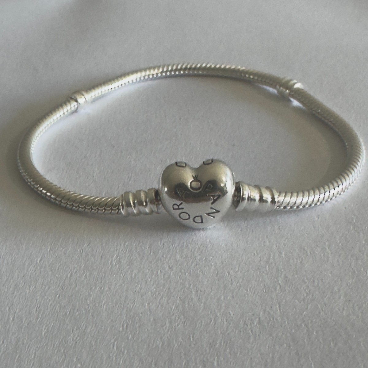 Authentic Pandora Silver Bracelet HEART CLASP #590727CZ, Clear CZ
