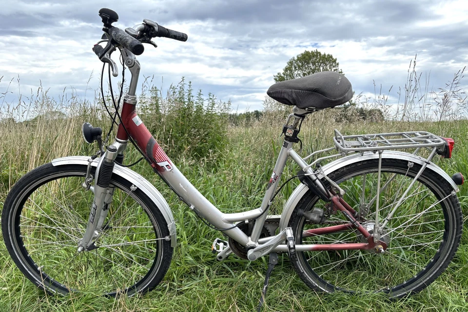 Bavaria 8-Gang Alu Damen Cityrad, 26‘ Verkehrssicher, fährt, schaltet,bremst gut - Bild 2 von 4