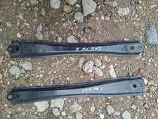 TOYOTA C-HR X2, H2 Autres Pièces de Suspension axx 1.8 33554220 front