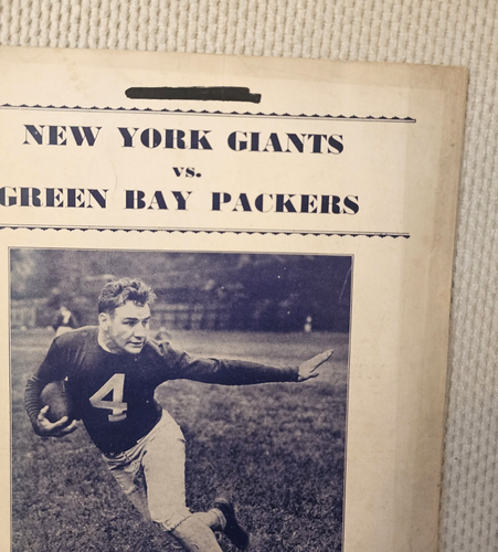 New York Giants vs Green Bay Packers at Polo Grounds Program November 22, 1942 - Picture 2 of 4