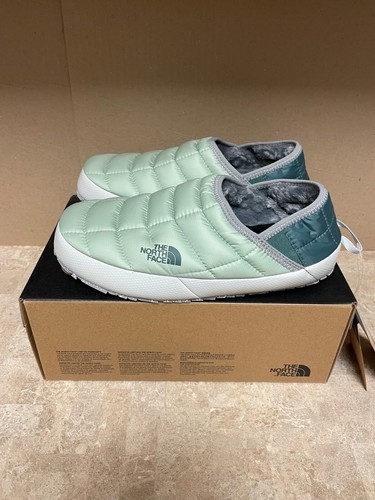 The North Face Women's ThermoBall Traction Mules V - Size 7 - Picture 4 of 8