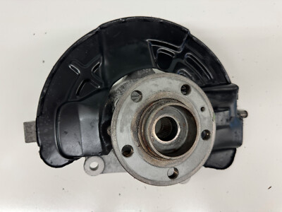 07-09 Volvo S60 V70 XC70 Left Front Spindle w/ Hub Bearing