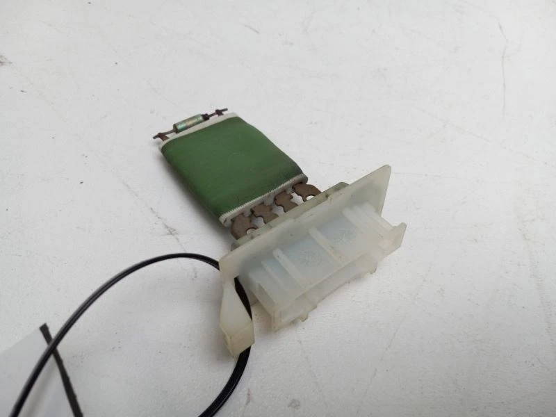 2009 VOLKSWAGEN TIGUAN BLOWER MOTOR RESISTOR - Image 3 of 4