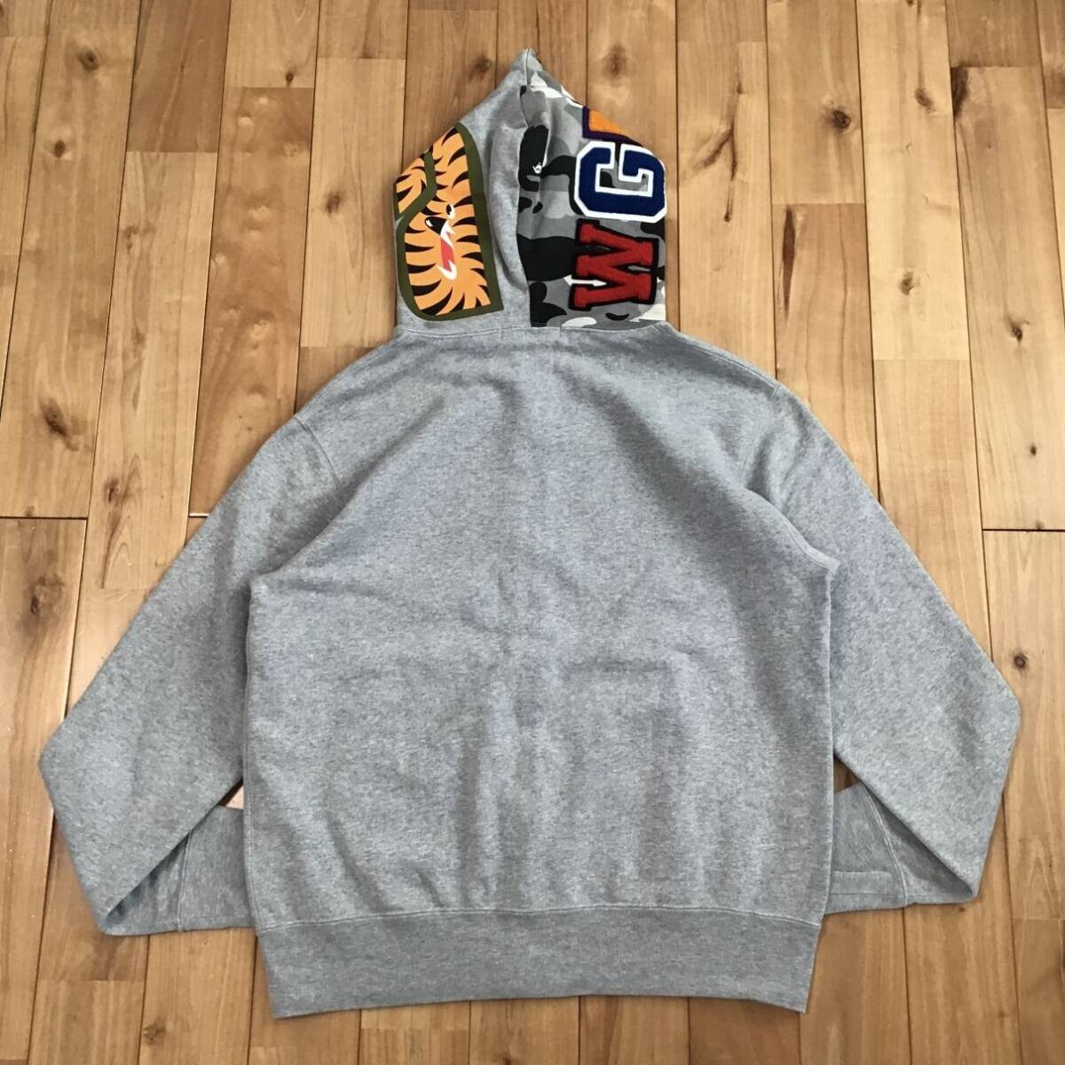 NFS limited BAPE camo Shark full zip hoodie Gray A Bathing