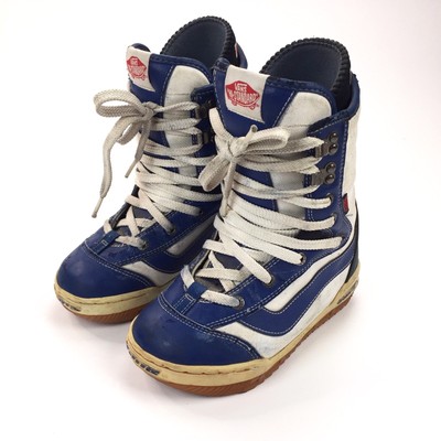white vans snowboard boots