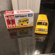 Sealed Tomica 154 Takara Tomy Snoopy School Bus - UK Dispatch