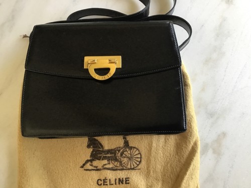 CELINE Classic Shoulder Bag with Dustbag