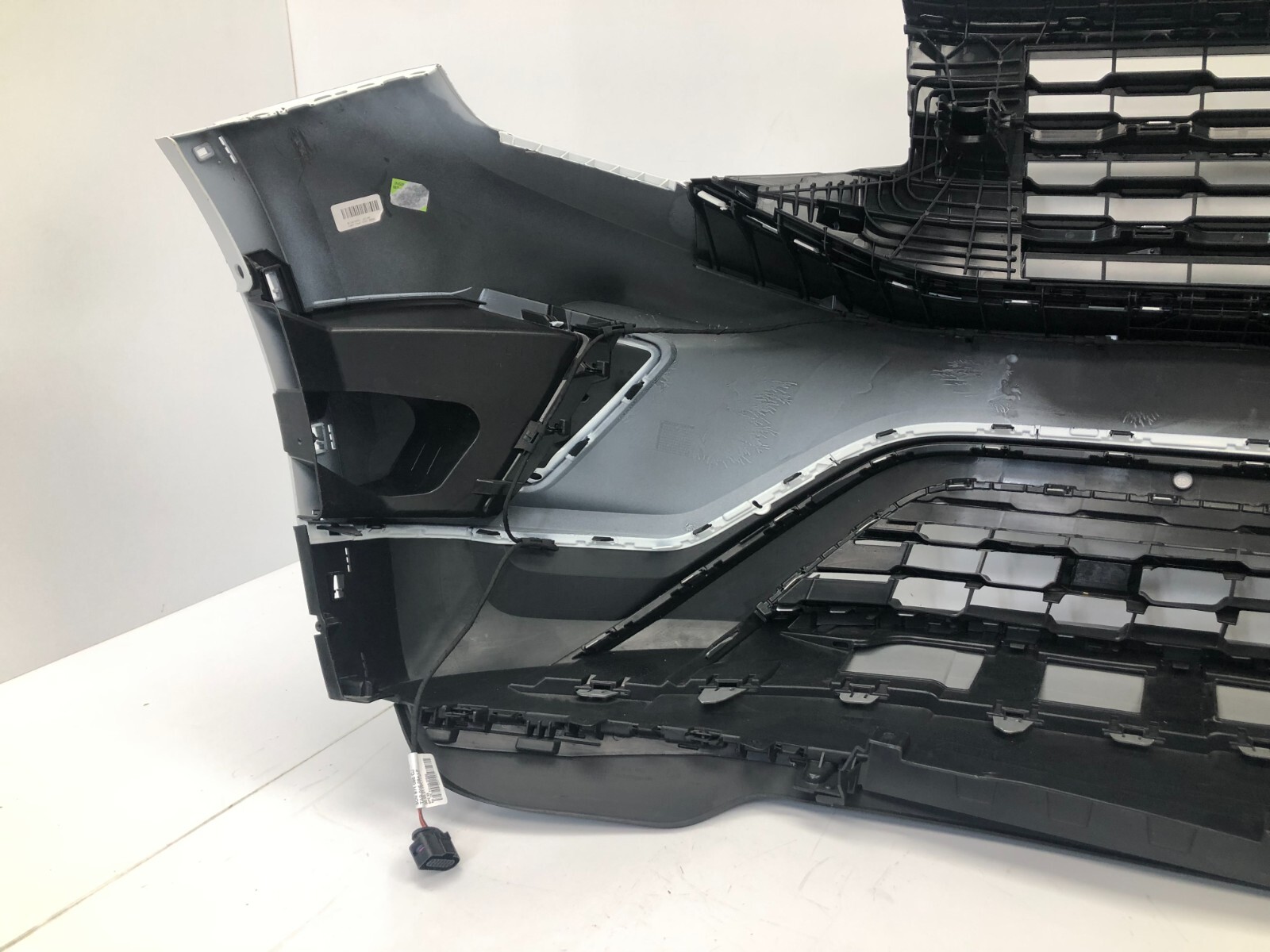 2020-2021 Volkswagen Atlas and Cross Sport Front Bumper 4 Sensors 