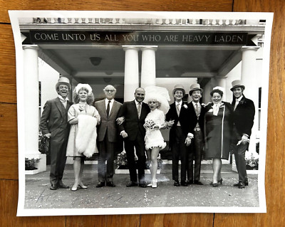 PETER ROGERS Carry On Film Produzent signiert 8 x 10 Foto BARBARA WINDSOR