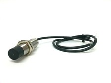 872CD8NP18E2 Allen Bradley Proximity Sensor