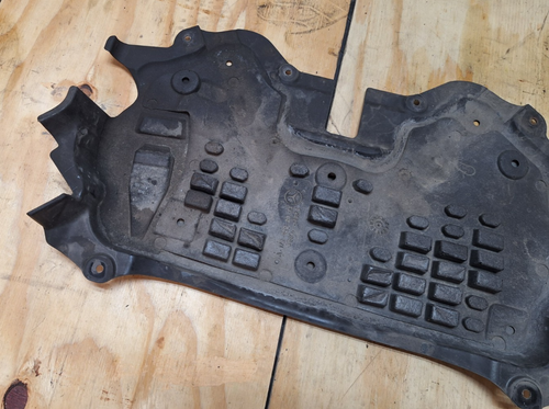 Mercedes SLC 43 AMG 15-20 SLK R172 Front Bottom Engine Cover Splash Guard - Picture 3 of 7
