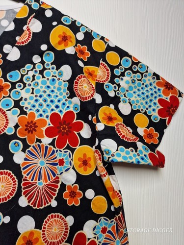 Nurse Uniform Peaches Scrub Shirt Women's Medium Black Floral 100% Cotton - Picture 6 of 12