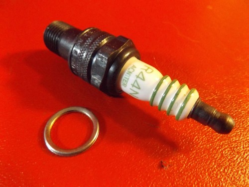 NOS GM Delco 1958-1969 Chevrolet Cadillac 396 427 348 BIG BLOCK spark plugs R44N - Picture 3 of 12