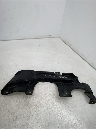 # BMW X6 F16 2016 SERIE LENKGETRIEBE UNTEN ABDECKUNG RECHTE SEITE 7160238