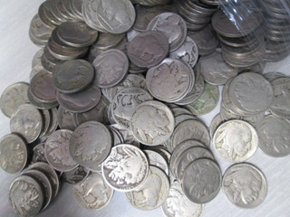 Lot of 300 US Buffalo Nickel 5 Cent Coins _ PARTIAL Dates
