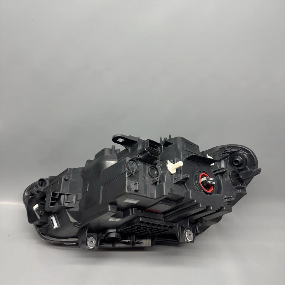 BMW X1 HEADLIGHT RIGHT PASSENGER 2016 2017 2018 2019 LED OEM 63117193712 - Imagem 4 de 4