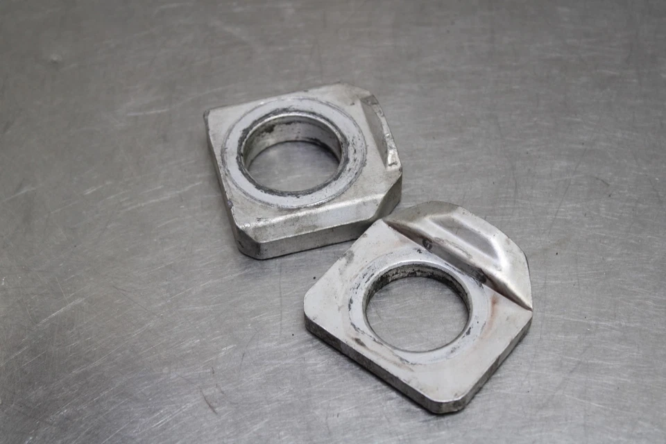 07-08 SUZUKI GSXR1000 GSXR 1000 CHAIN TENSIONER ADJUSTMENT BRACKETS BLOCKS - Image 4 of 4