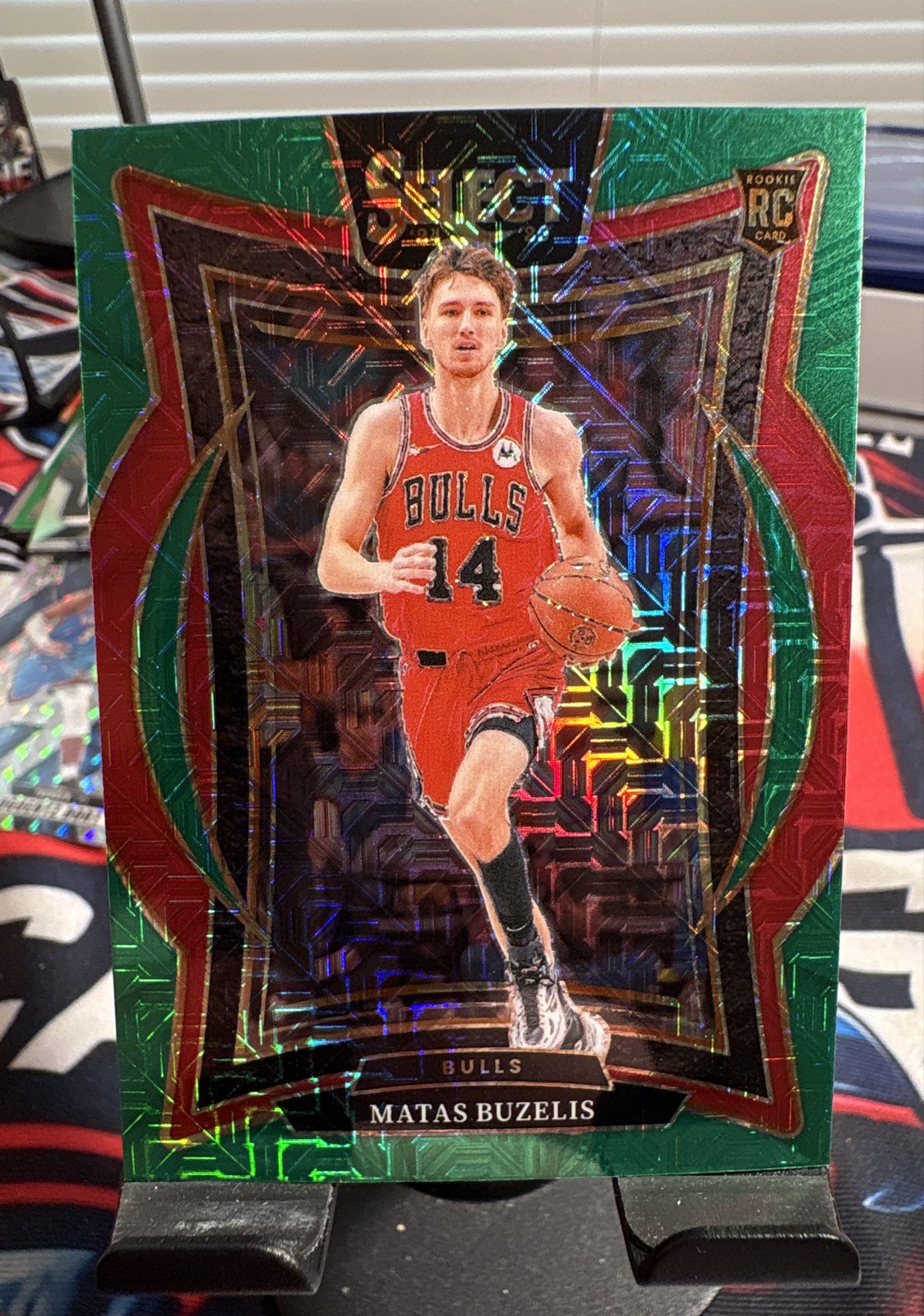 2024-25 Panini Select - Concourse Matas Buzelis #70 Green Mojo Prizm (RC)