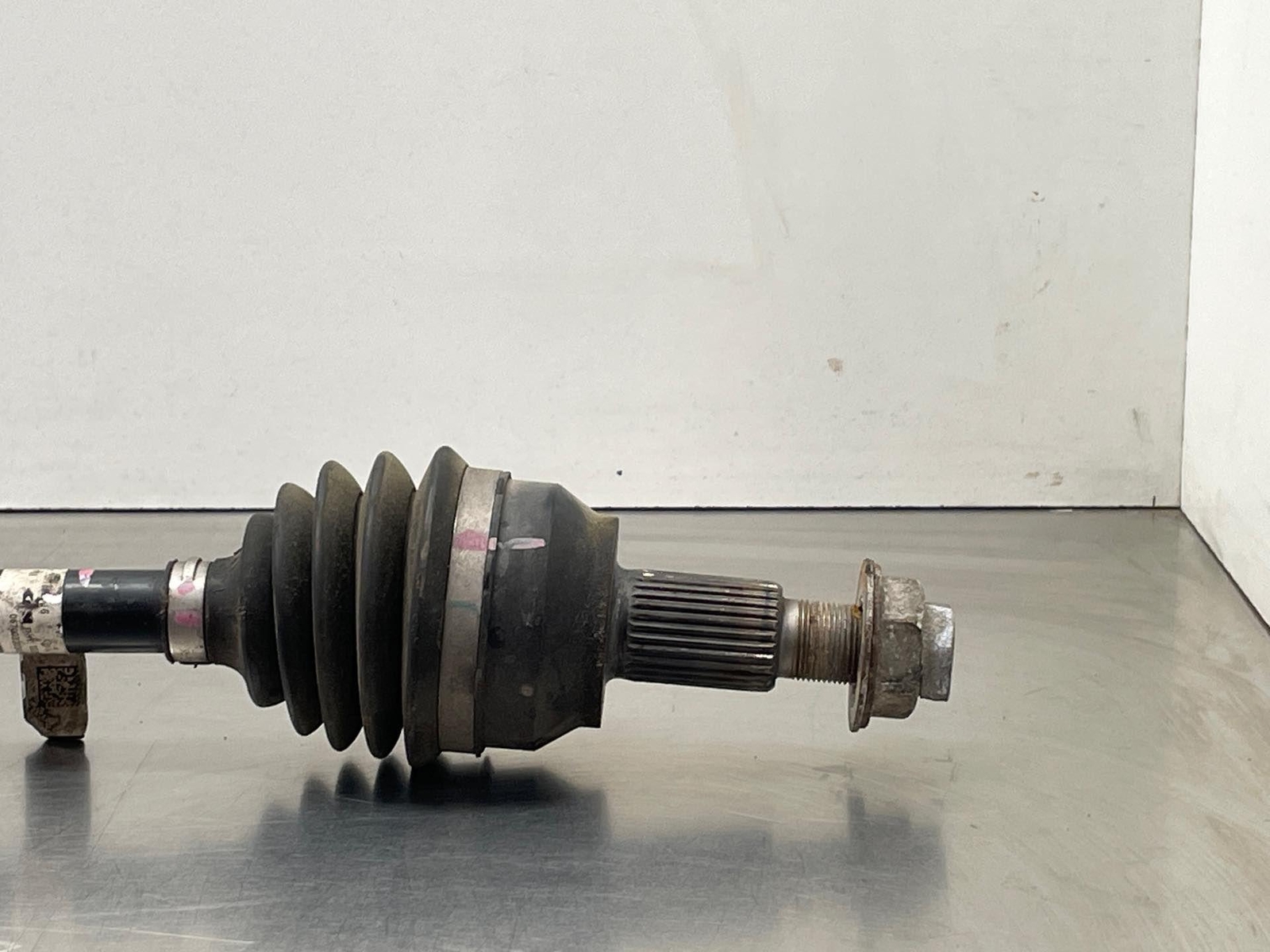 2017 Maserati Ghibli S Q4 3.0l Driver Left Axle Shaft Assembly 06700320340 17