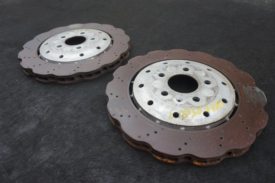 Juego 2 rotores de disco de freno trasero izquierdo y derecho OEM 4S0615601B Audi R8 4S 2014-23 Foto 2 de 4