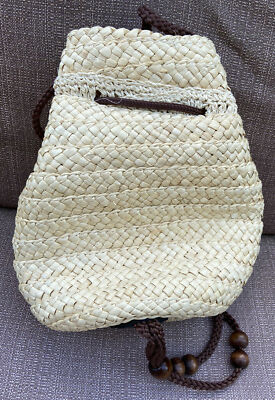 Unique Woven Corn Husk Backpack Purse For Beach Festival  display picture 1