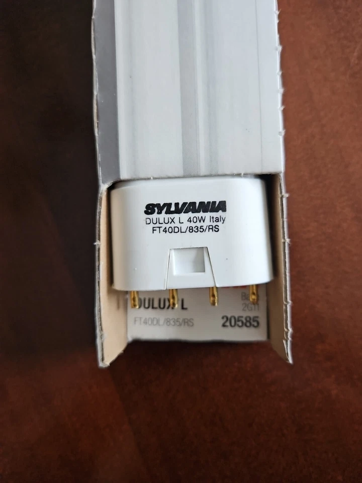 Sylvania 20585 FT40DL/835/RS Lamp DULUX 4PIN 2G11 Base NON-LED Bulb - Image 3 of 3