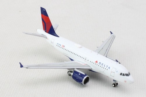GEMINI JETS (GJDAL2093) DELTA AIRLINES A319 1:400 SCALE DIECAST METAL MODEL - Picture 2 of 5