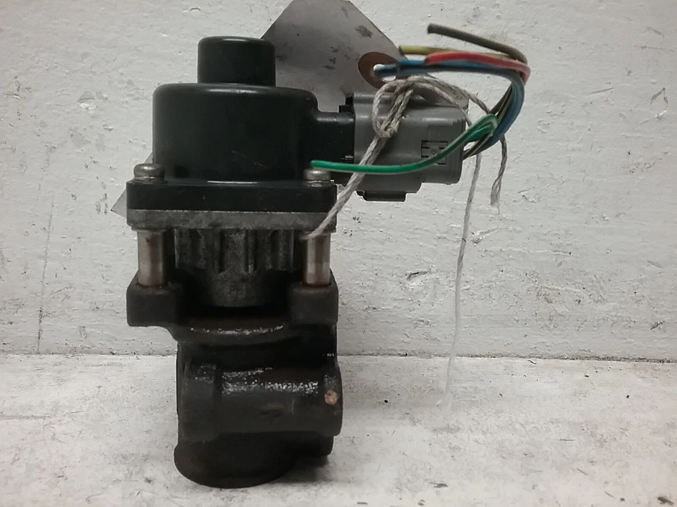 Válvula Subaru Impreza EGR 2007-2010 (2,5 L 4 cilindros 5 velocidades) Foto 3 de 4