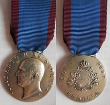 Umberto II medaglia fedeltà alla monarchia 1946