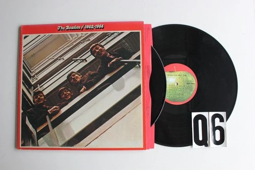 The Beatles 1962-1966 2LPS w/ Inner RED Record lp original vinyl album