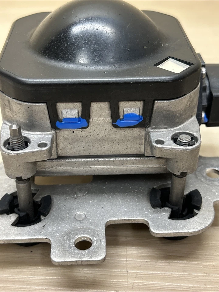 2012-2018 AUDI A6 QUATTRO PREMIUM PLUS RIGHT DISTANCE SENSOR OEM 4G0 907 561A - Image 3 of 4