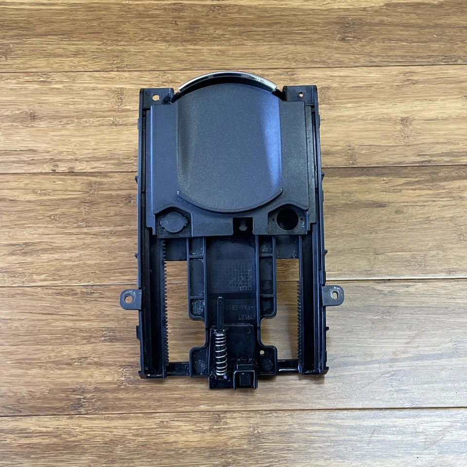 Conjunto completo portavasos Ferrari California T 2014-2018 negro OEM Foto 3 de 4