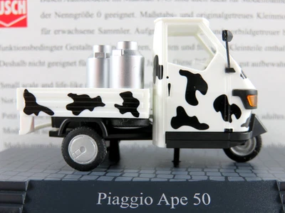 Busch 60004 Piaggio Ape 50 Pritsche (2006) mit Kuhflecken 1:43 / Spur 0 NEU/OVP - Bild 1 von 4