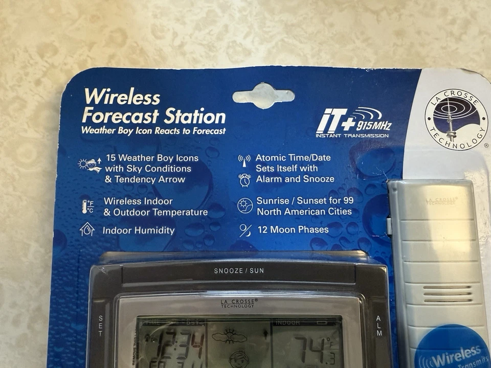 NEW La Crosse Technology Wireless Indoor/Outdoor Forecast Station Weather Boy - Image 4 of 4