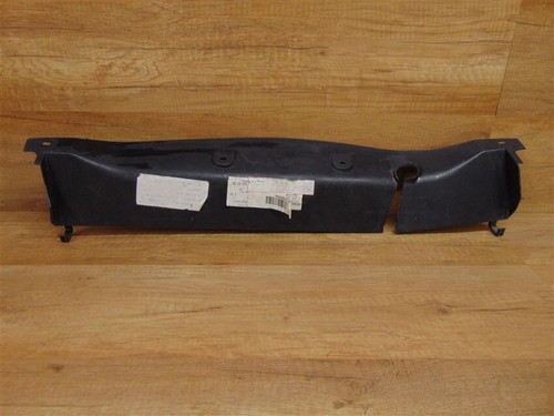 Cooler Bottom Cover, Used Without Air Conditioner Mercedes W124 - A1245050388