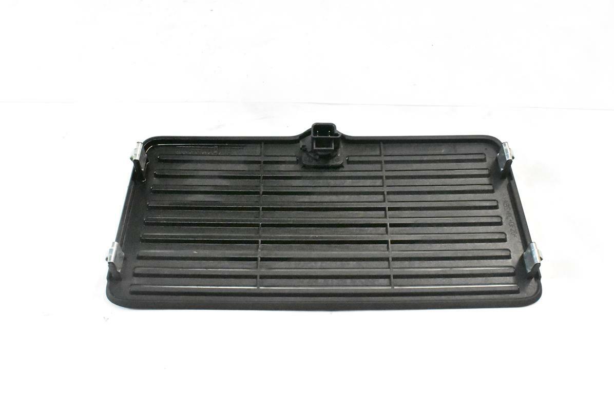 Maserati Quattroporte 2004-2008 Grille Black P/N 225805