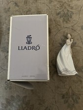 Lladro Society 7636 Afternoon Promenade No Parasol - In Original Box 