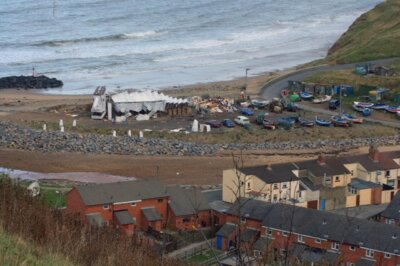 Foto 6x4 Lagerfeuer Bau Skinningrove Loftus Der Strand von Skinning c2007