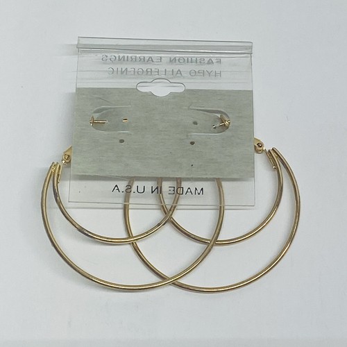 New Woman’s Earrings Hoops Single Pair Gold Tone Fashion Jewelry 1.75” In - Picture 2 of 4