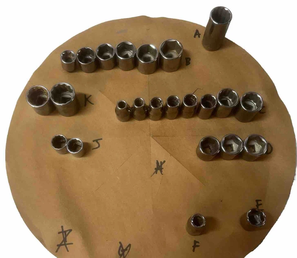 Craftsman Socket Lot - 24pcs- 3/8-1/2 Drives - 6pt-12pt - USA- Pic - Image 3 of 4