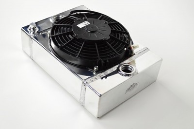 CSF Small Race Radiator & 9'' Spal Fan 14.5H × 10.0L × 3.6W / 5.65W/fan on