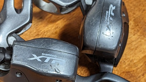 Juego de palanca de cambios Shimano XTR M-965 3x9 con pinzas de freno de disco hidráulico - Imagen 11 de 11