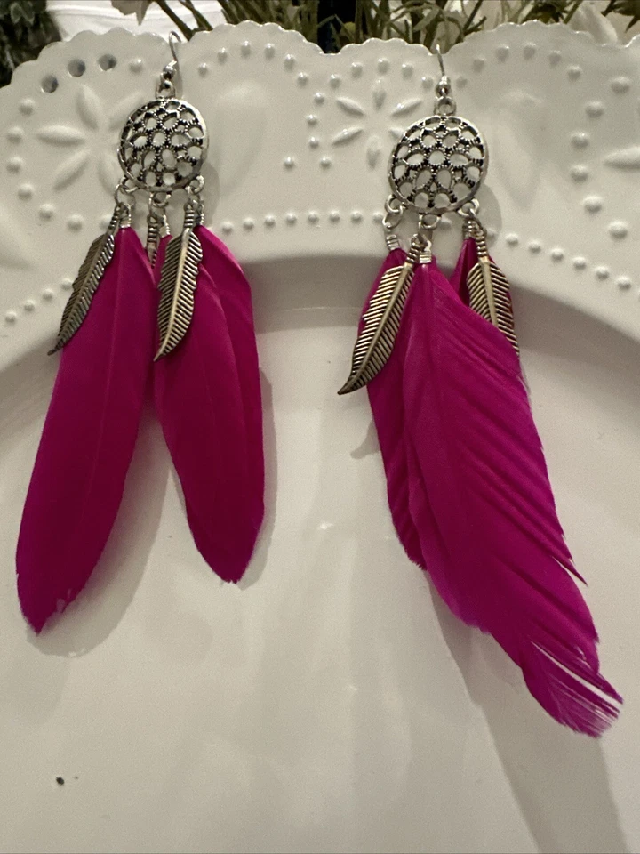 J CREW Fuchsia Hot Pink Feather Navajo Tribal Indian Earrings NEW 4 CHARITY❤️262 - Image 3 of 4