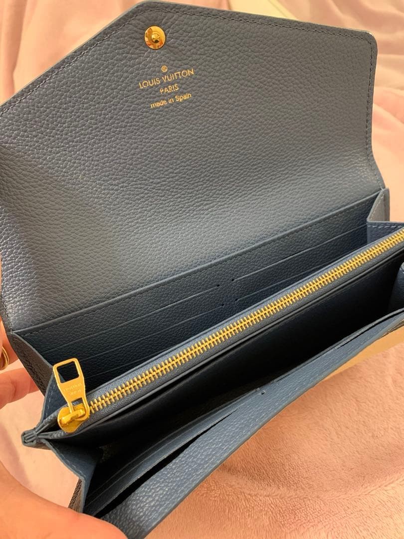 Limited Color Sold Out Louis Vuitton Long Wallet Cream White with Box image 4