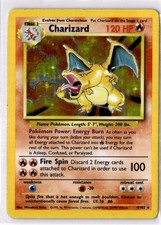 Pokémon Charizard #004/102 Base Set Holo