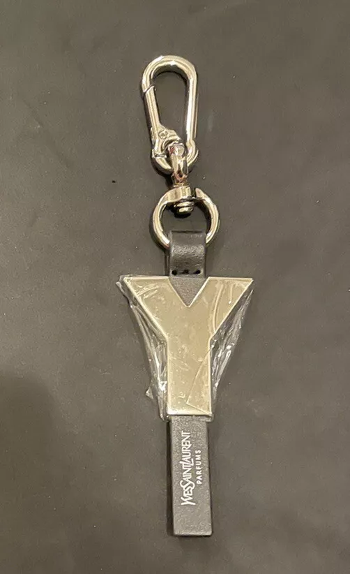 New YVES SAINT LAURENT Parfums GWP Y - Keychain/Purse Clip/Charm (Read)